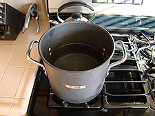 boiling pot