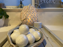 bath tub accessories