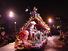 Disneyland Holiday Parade