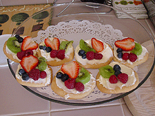 Yummy fruit pizzas