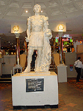 Statue of Caesar at Caesar's Palace.