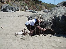 Hunter looks like he's planning a Verizon commercial.