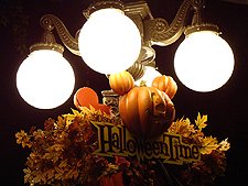 street lanterns at night