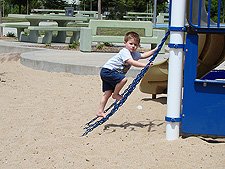 Hunter climbs the chain latter