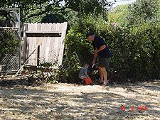 Dave helps Hunter on his treasure hunt.