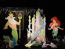 more Christmas decorations