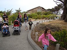 Having a nice day at the zoo!