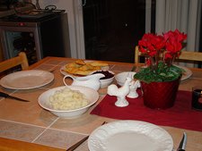 Here comes the food!