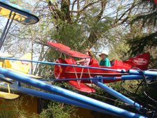 Hunter & Olivia on the airplaines.